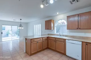 Photo #6: 6628457 Listing 