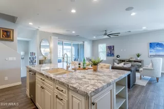 Photo #4: 6628524 Listing 