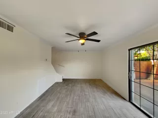 Photo #1: 6628646 Listing 