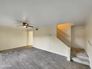 Photo #2: 6628646 Listing 