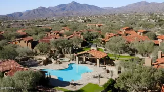 Photo #5: 6628840 Listing 