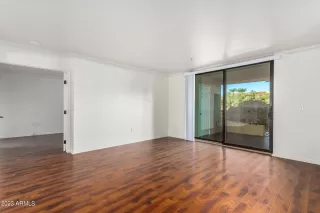 Photo #4: 6628992 Listing 