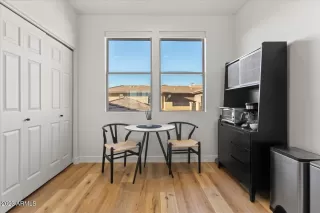 Photo #6: 6629041 Listing