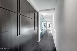 Photo #3: 6629049 Listing