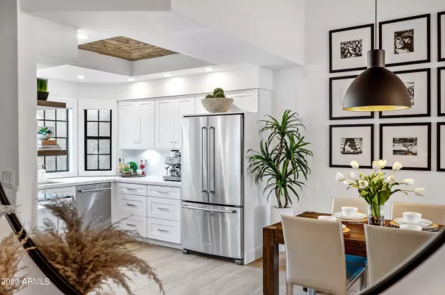 MLS: 6629072 Condo For Sale