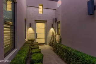 Photo #6: 6629320 Listing