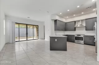 Photo #5: 6629451 Listing 