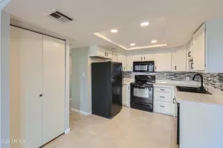 Photo #5: 6629578 Listing 