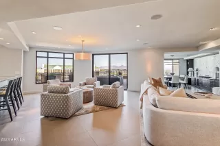 Photo #4: 6629639 Listing