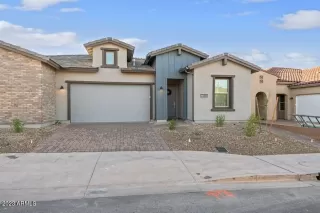 Photo #2: 6630057 Listing