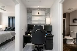 Photo #4: 6630331 Listing