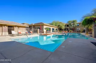 Photo #6: 6630331 Listing