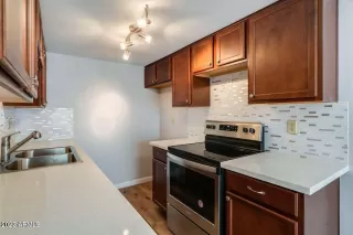 Photo #2: 6630633 Listing 