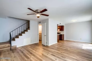 Photo #5: 6630633 Listing 