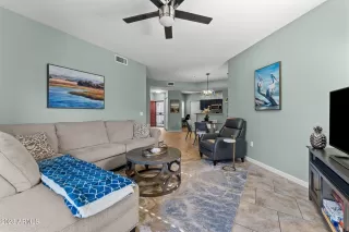 Photo #2: 6630696 Listing 