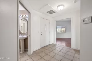 Photo #3: 6630758 Listing