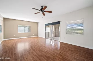 Photo #6: 6630758 Listing