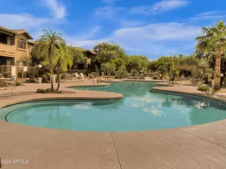 Photo #6: 6631029 Listing 