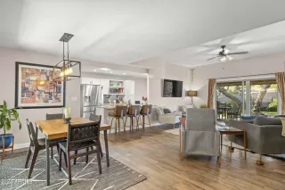 Photo #2: 6631168 Listing 