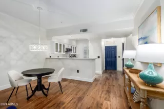 Photo #5: 6631286 Listing 