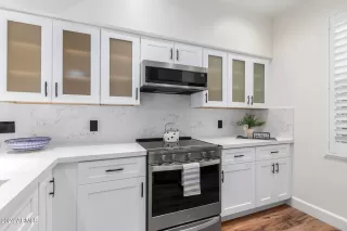 Photo #6: 6631286 Listing 