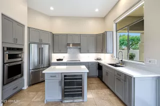 Photo #6: 6631469 Listing