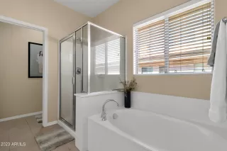 Photo #6: 6631509 Listing 