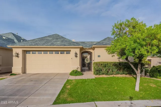 MLS: 6631564 Condo For Sale