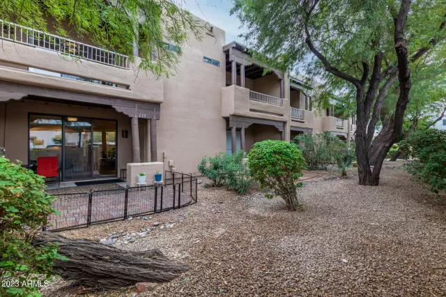 MLS: 6631691 Condo For Sale