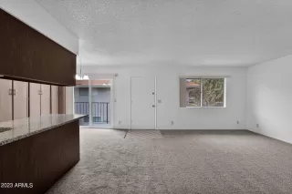 Photo #1: 6631934 Listing