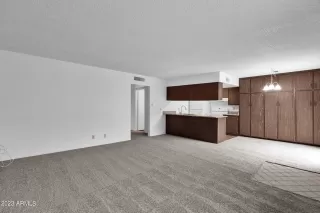 Photo #4: 6631934 Listing