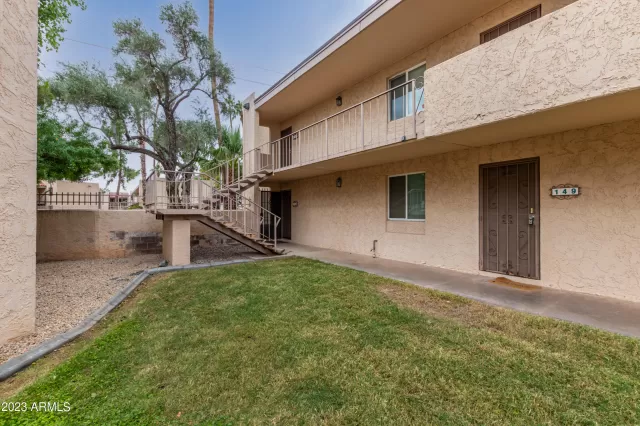 MLS: 6631977 Condo For Sale