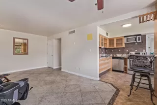 Photo #3: 6632082 Listing