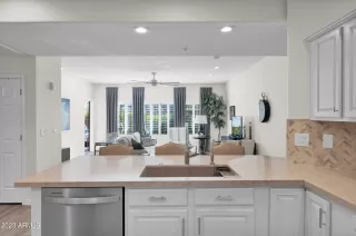 Photo #3: 6632121 Listing 