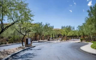 Photo #2: 6632162 Listing