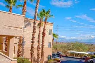 Photo #1: 6632247 Listing 