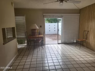 Photo #4: 6632450 Listing