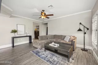 Photo #6: 6632748 Listing 