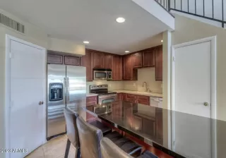 Photo #6: 6632764 Listing