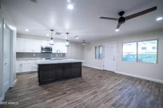 Photo #1: 6632875 Listing 