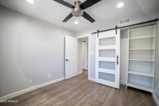 Photo #5: 6632875 Listing 