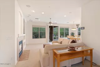 Photo #5: 6632878 Listing