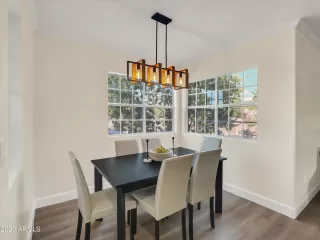 Photo #6: 6632981 Listing 