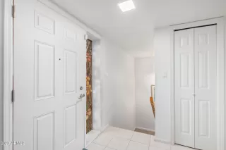 Photo #5: 6632985 Listing