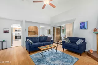 Photo #6: 6632985 Listing