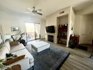 Photo #3: 6633348 Listing