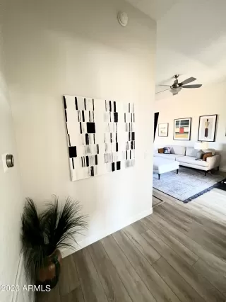 Photo #6: 6633348 Listing