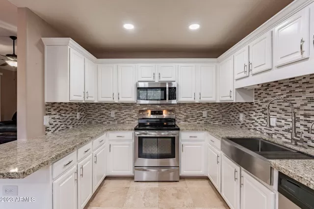 MLS: 6633450 Condo For Sale