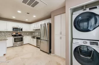 Photo #3: 6633450 Listing 