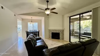 Photo #4: 6633450 Listing 